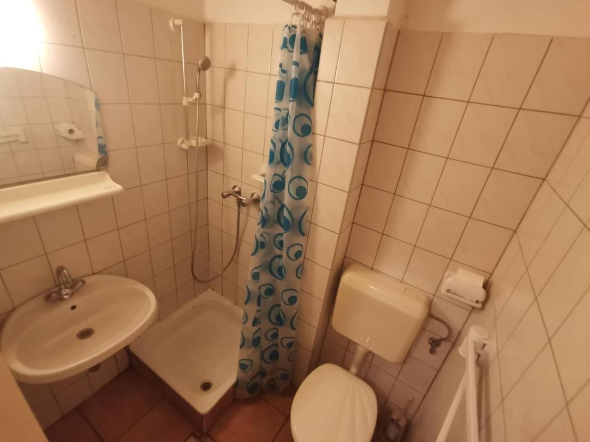 Platan Ueduelo Apartment Balatonlelle Bagian luar foto